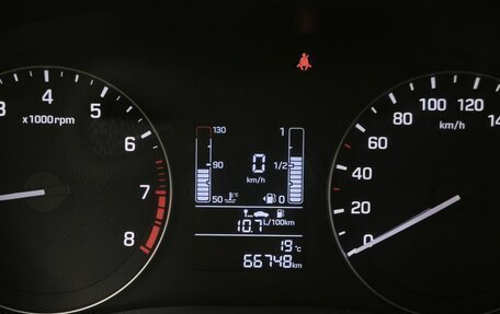 Hyundai Creta I рестайлинг, 2018 год, 1 810 000 рублей, 15 фотография