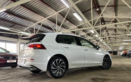 Volkswagen Golf VIII, 2021 год, 2 590 000 рублей, 5 фотография