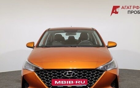 Hyundai Solaris II рестайлинг, 2022 год, 1 800 000 рублей, 2 фотография