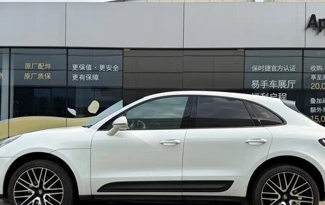 Porsche Macan I рестайлинг, 2022 год, 5 831 000 рублей, 3 фотография