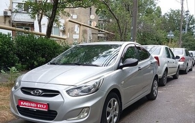Hyundai Solaris II рестайлинг, 2012 год, 1 000 000 рублей, 1 фотография