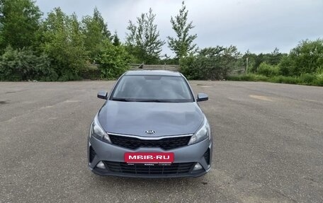 KIA Rio IV, 2020 год, 1 320 000 рублей, 6 фотография