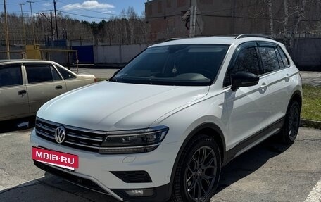 Volkswagen Tiguan II, 2020 год, 3 100 000 рублей, 3 фотография