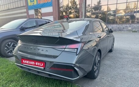 Hyundai Elantra, 2023 год, 1 170 000 рублей, 2 фотография