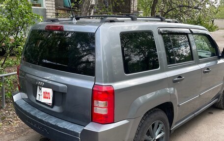 Jeep Liberty (Patriot), 2007 год, 700 000 рублей, 2 фотография