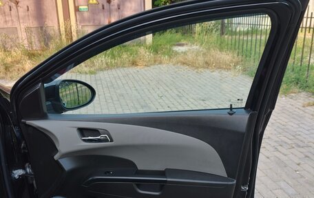 Chevrolet Aveo III, 2013 год, 900 000 рублей, 13 фотография
