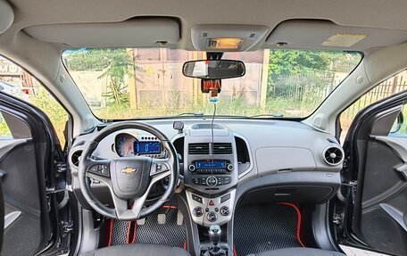 Chevrolet Aveo III, 2013 год, 900 000 рублей, 20 фотография