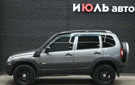 Chevrolet Niva I рестайлинг, 2017 год, 840 000 рублей, 8 фотография