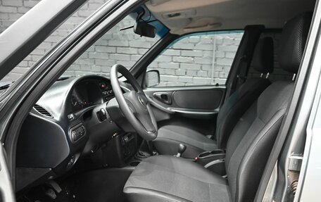 Chevrolet Niva I рестайлинг, 2017 год, 840 000 рублей, 10 фотография