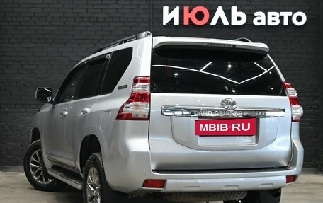 Toyota Land Cruiser Prado 150 рестайлинг 2, 2014 год, 3 950 000 рублей, 4 фотография