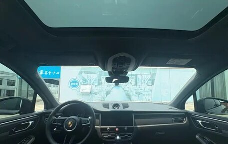 Porsche Macan I рестайлинг, 2022 год, 5 959 000 рублей, 6 фотография