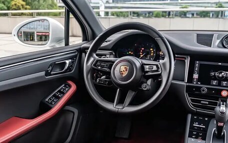 Porsche Macan I рестайлинг, 2023 год, 5 940 000 рублей, 7 фотография