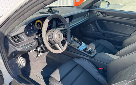 Porsche 911, 2026 год, 39 000 000 рублей, 16 фотография