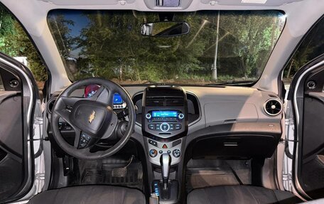 Chevrolet Aveo III, 2013 год, 700 000 рублей, 7 фотография