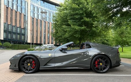 Ferrari 812, 2021 год, 46 800 000 рублей, 3 фотография