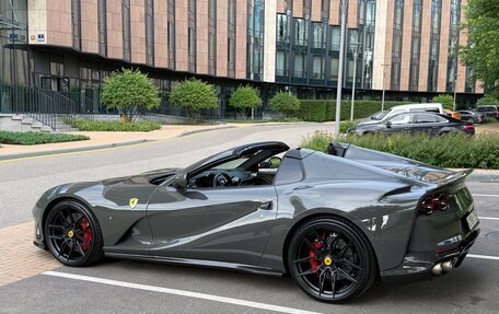 Ferrari 812, 2021 год, 46 800 000 рублей, 5 фотография