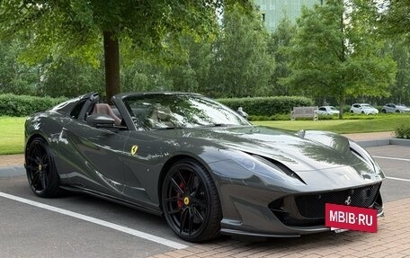 Ferrari 812, 2021 год, 46 800 000 рублей, 12 фотография