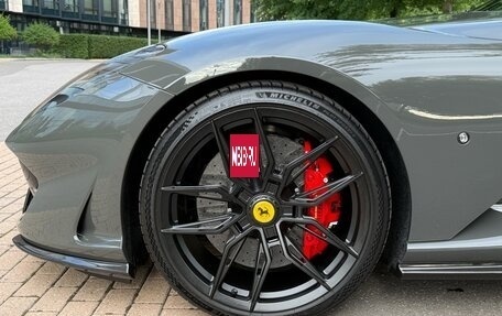 Ferrari 812, 2021 год, 46 800 000 рублей, 16 фотография