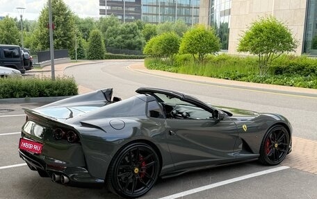 Ferrari 812, 2021 год, 46 800 000 рублей, 10 фотография