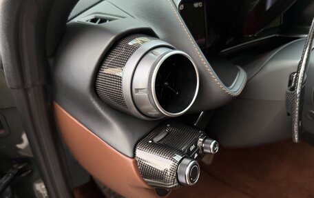 Ferrari 812, 2021 год, 46 800 000 рублей, 32 фотография