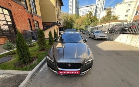 Jaguar XF II, 2016 год, 2 000 000 рублей, 2 фотография