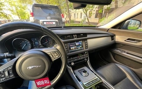 Jaguar XF II, 2016 год, 2 000 000 рублей, 12 фотография
