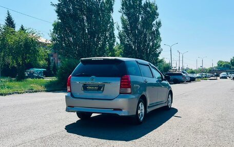 Toyota Wish II, 2005 год, 799 000 рублей, 6 фотография
