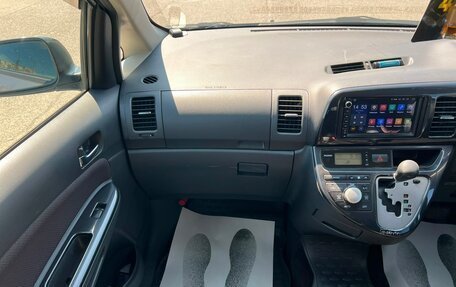 Toyota Wish II, 2005 год, 799 000 рублей, 20 фотография