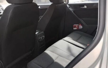 Volkswagen Tiguan I, 2011 год, 1 100 000 рублей, 4 фотография