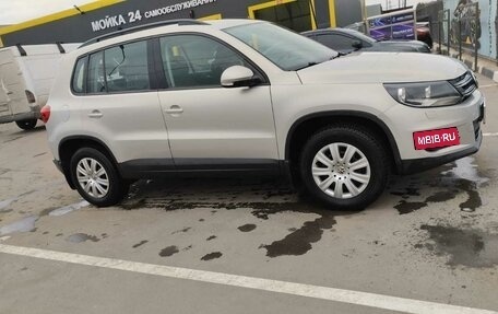 Volkswagen Tiguan I, 2011 год, 1 100 000 рублей, 2 фотография