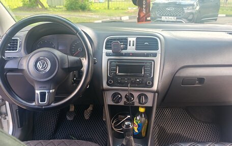 Volkswagen Polo VI (EU Market), 2013 год, 670 000 рублей, 5 фотография