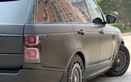 Land Rover Range Rover IV рестайлинг, 2017 год, 6 000 000 рублей, 13 фотография