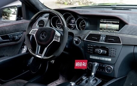 Mercedes-Benz C-Класс AMG, 2012 год, 6 500 000 рублей, 32 фотография