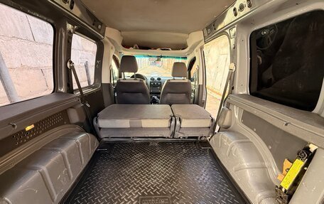 Volkswagen Caddy III рестайлинг, 2010 год, 785 000 рублей, 17 фотография
