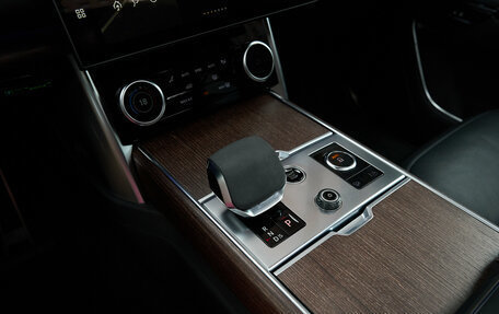 Land Rover Range Rover IV рестайлинг, 2022 год, 15 200 000 рублей, 34 фотография