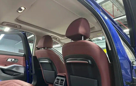 BMW 3 серия, 2022 год, 2 990 000 рублей, 9 фотография