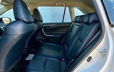 Toyota RAV4, 2021 год, 2 649 000 рублей, 16 фотография