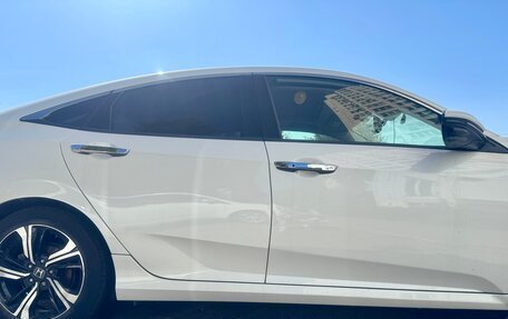 Honda Civic IX, 2018 год, 1 950 000 рублей, 8 фотография