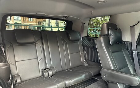 Chevrolet Tahoe IV, 2015 год, 4 200 000 рублей, 19 фотография