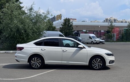 Volkswagen Lavida, 2022 год, 1 900 000 рублей, 6 фотография