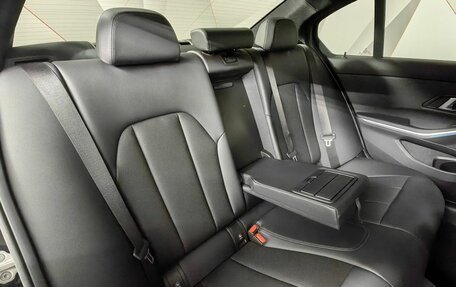 BMW 3 серия, 2024 год, 7 700 000 рублей, 14 фотография