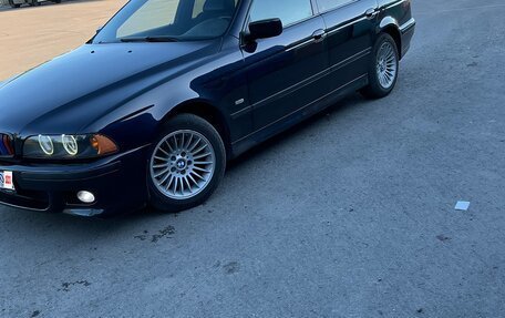 BMW 5 серия, 1998 год, 680 000 рублей, 3 фотография