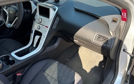 Chevrolet Volt I, 2011 год, 970 000 рублей, 13 фотография
