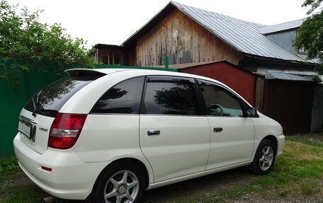 Toyota Nadia, 2001 год, 600 000 рублей, 3 фотография