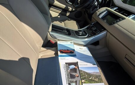 Land Rover Range Rover Evoque I, 2017 год, 2 000 000 рублей, 18 фотография