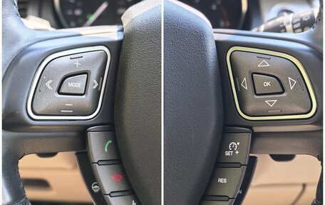 Land Rover Range Rover Evoque I, 2017 год, 2 000 000 рублей, 21 фотография