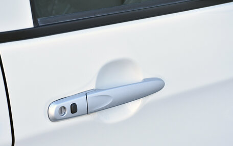 Toyota Roomy I, 2019 год, 990 000 рублей, 9 фотография