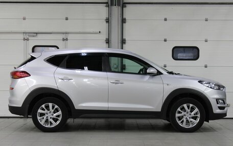 Hyundai Tucson III, 2019 год, 1 987 000 рублей, 4 фотография