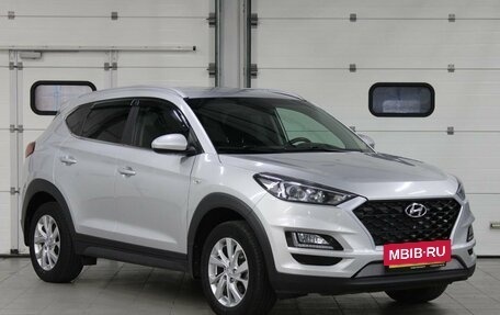 Hyundai Tucson III, 2019 год, 1 987 000 рублей, 3 фотография