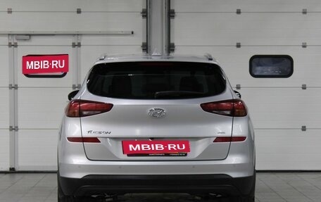 Hyundai Tucson III, 2019 год, 1 987 000 рублей, 6 фотография